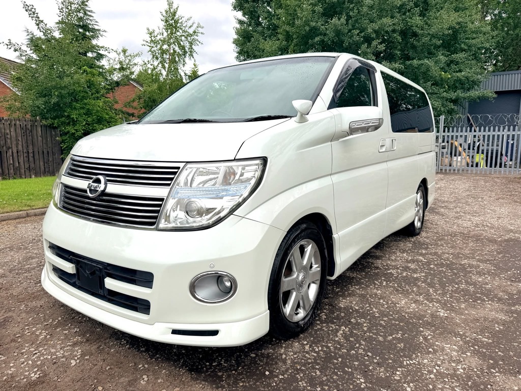 Nissan Elgrand Highway 3.5 V6 8 Seat Mpv Leather 4 Grade Ule White #2
