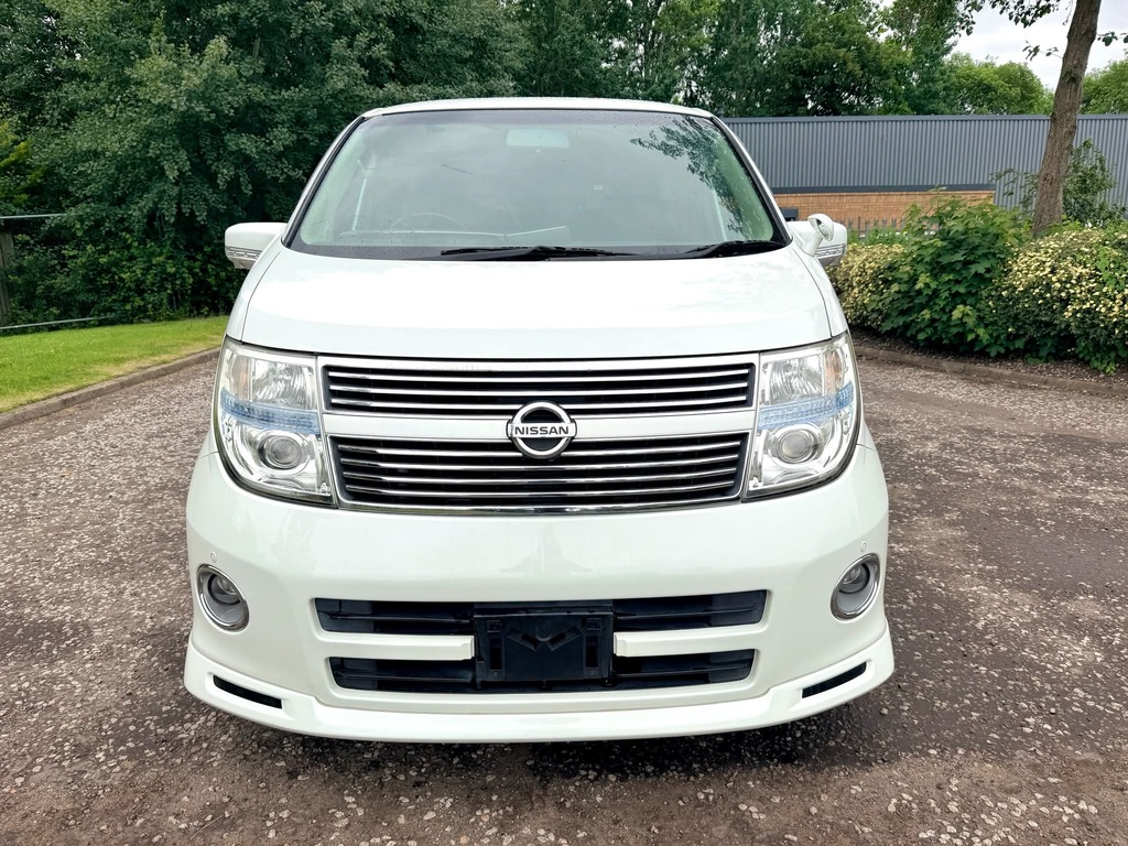 Nissan Elgrand Highway 3.5 V6 8 Seat Mpv Leather 4 Grade Ule White #3