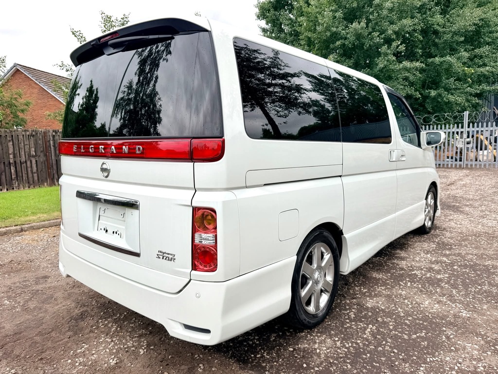 Nissan Elgrand Highway 3.5 V6 8 Seat Mpv Leather 4 Grade Ule White #6