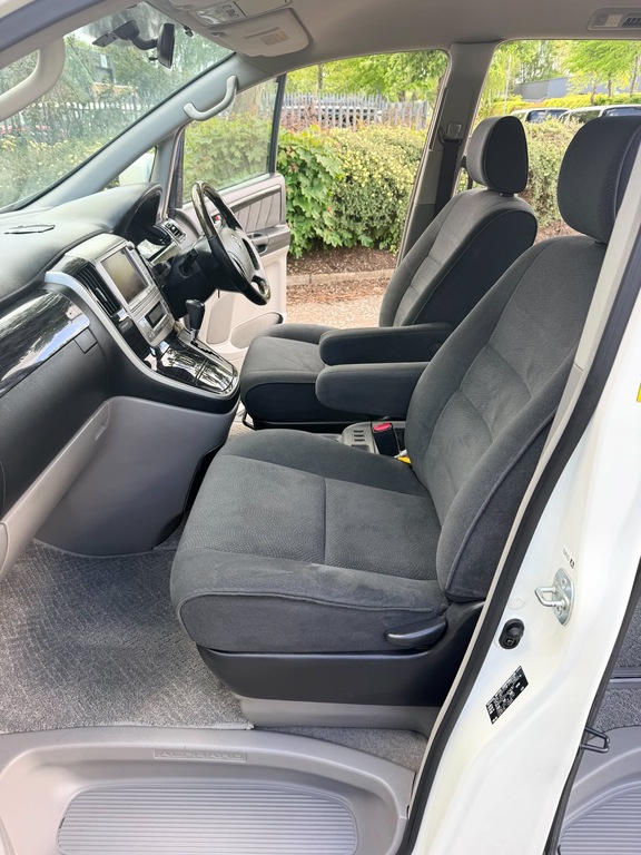 Toyota Alphard 2.4 8 Seats Ulez Free Grey #14