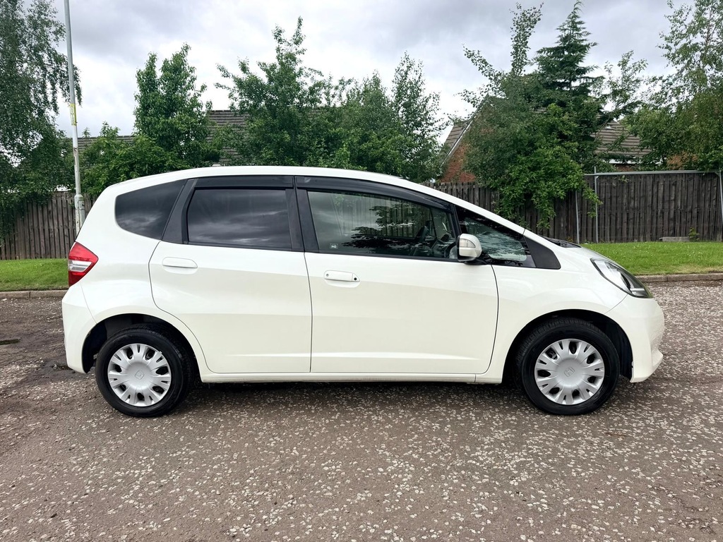 Honda Fit 1.5 Hybrid Hatchback Grey #7