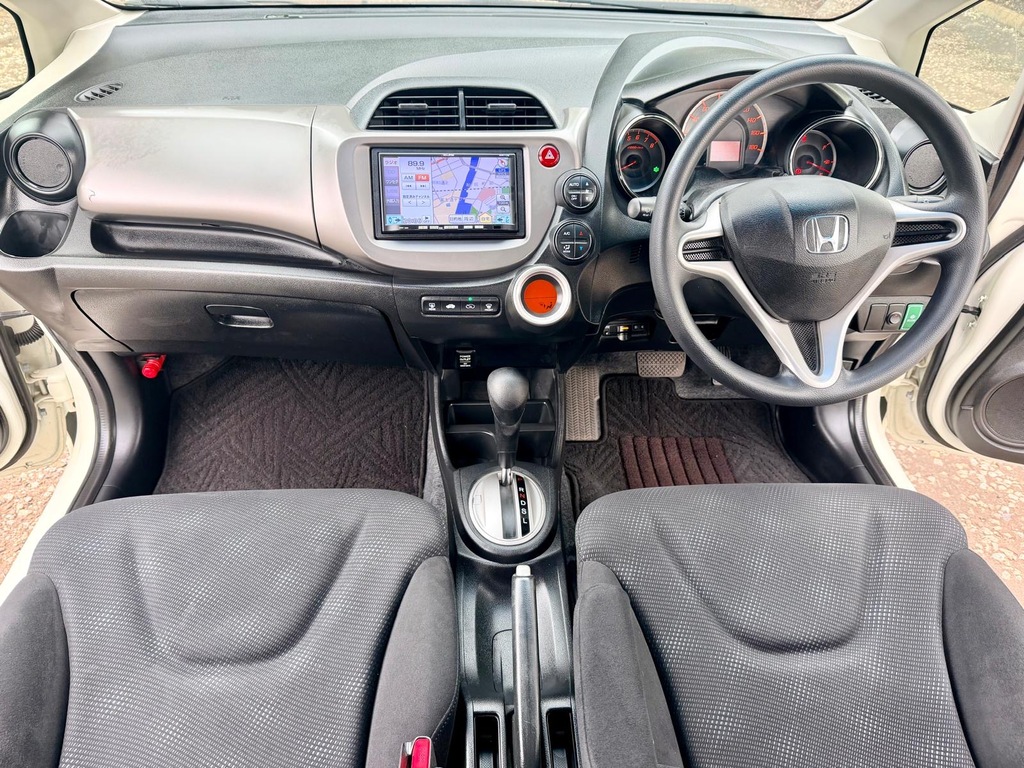 Honda Fit 1.5 Hybrid Hatchback Grey #9
