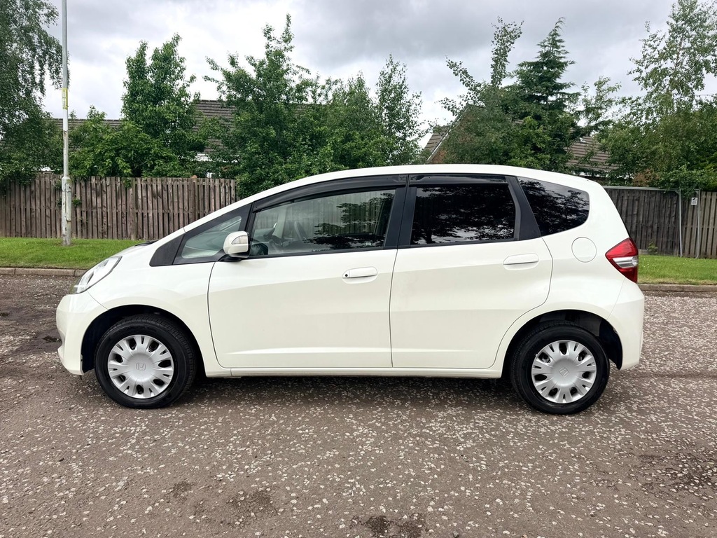 Honda Fit 1.5 Hybrid Hatchback Grey #8