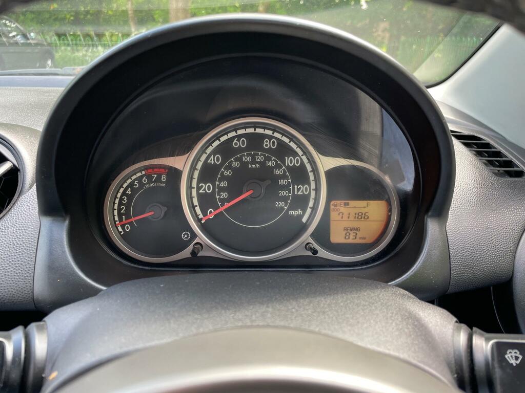 Mazda 2 White #21