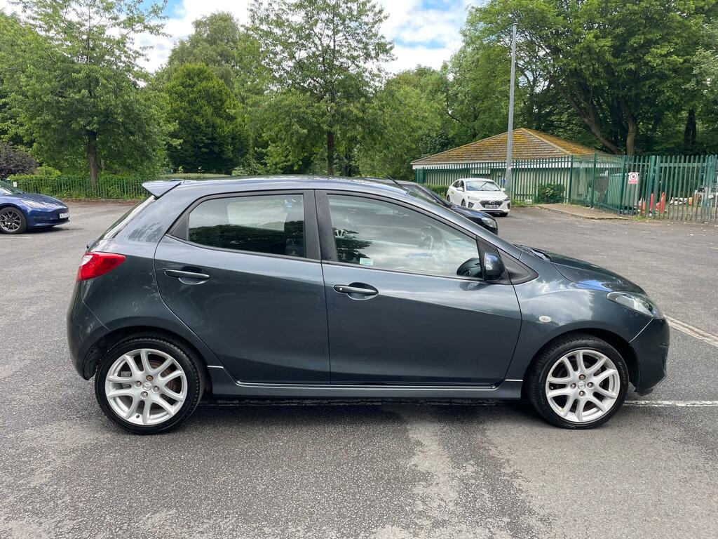 Mazda 2 White #8