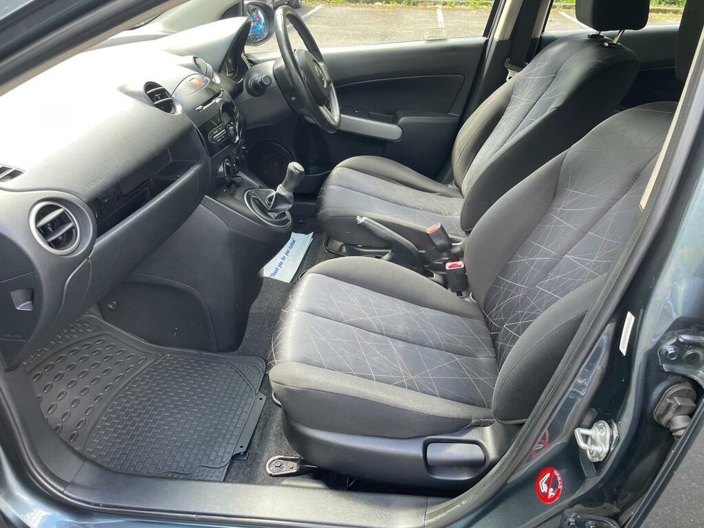 Mazda 2 White #16