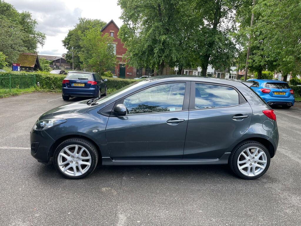 Mazda 2 White #9