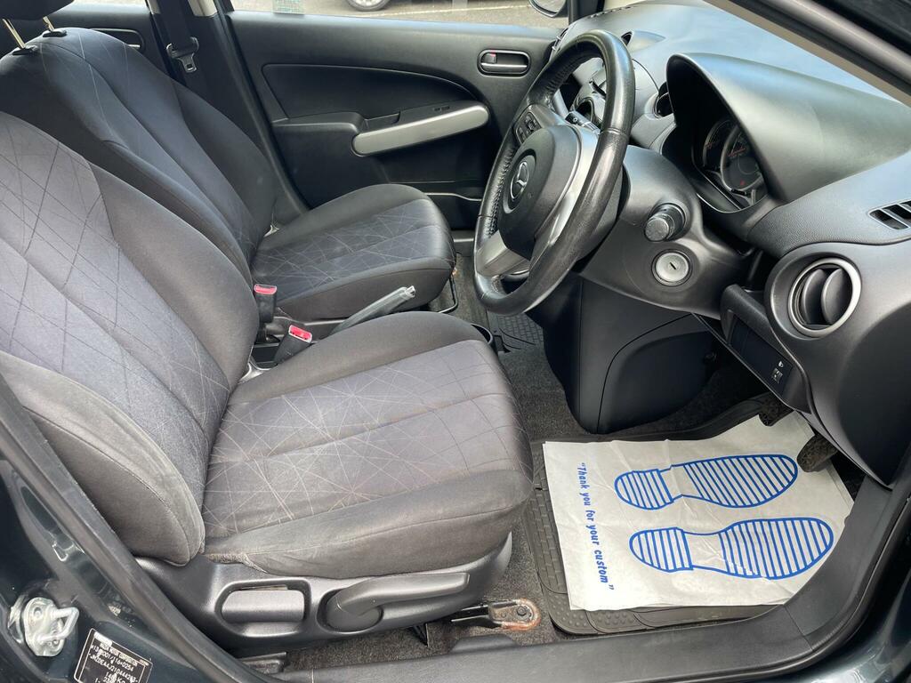Mazda 2 White #14