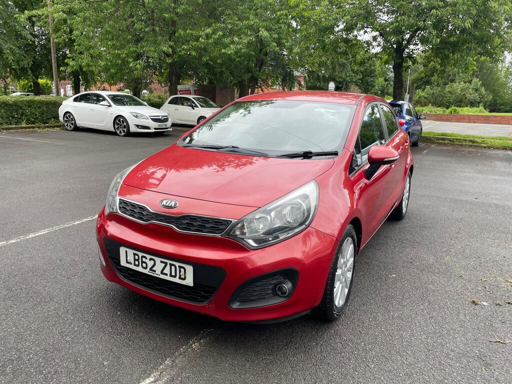Kia RIO 2 Red