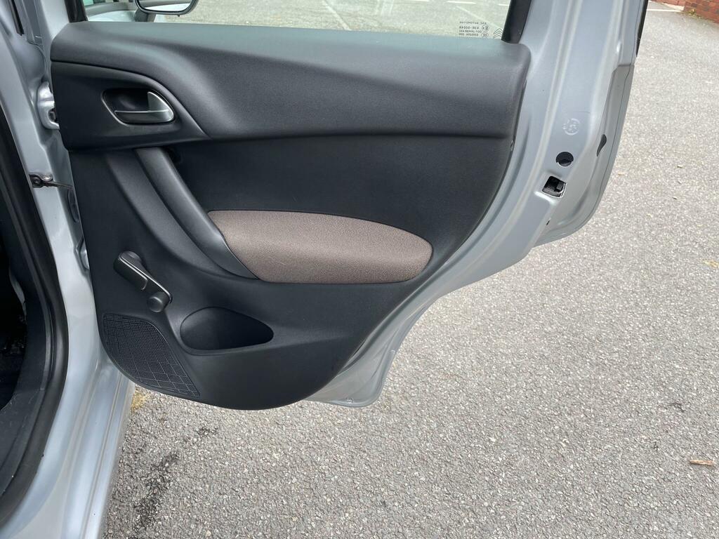 Citroen C3 Puretech Vt Hatchback Black #25