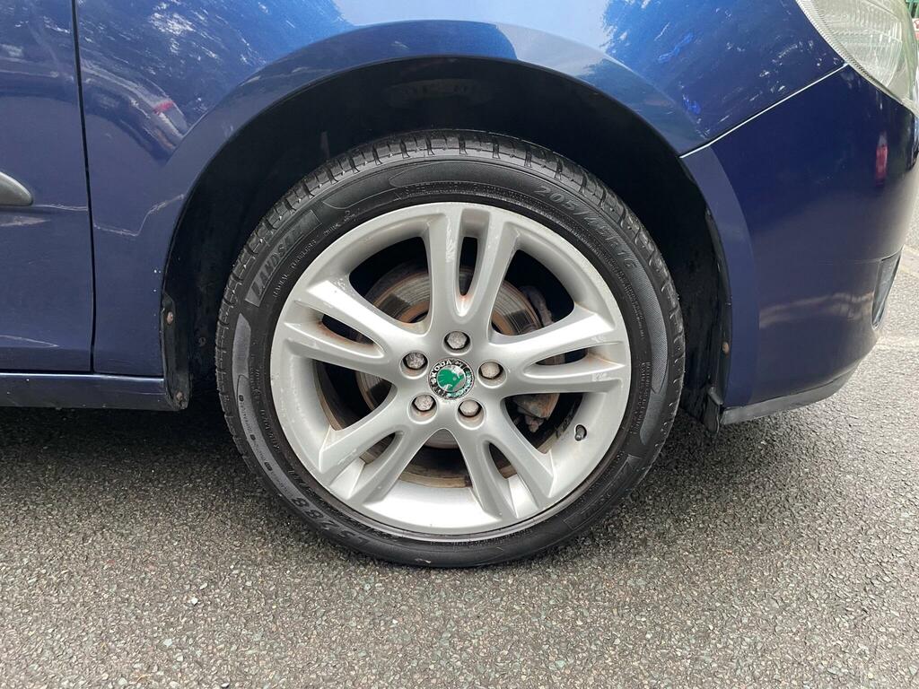 Skoda Fabia Hatchback  #30