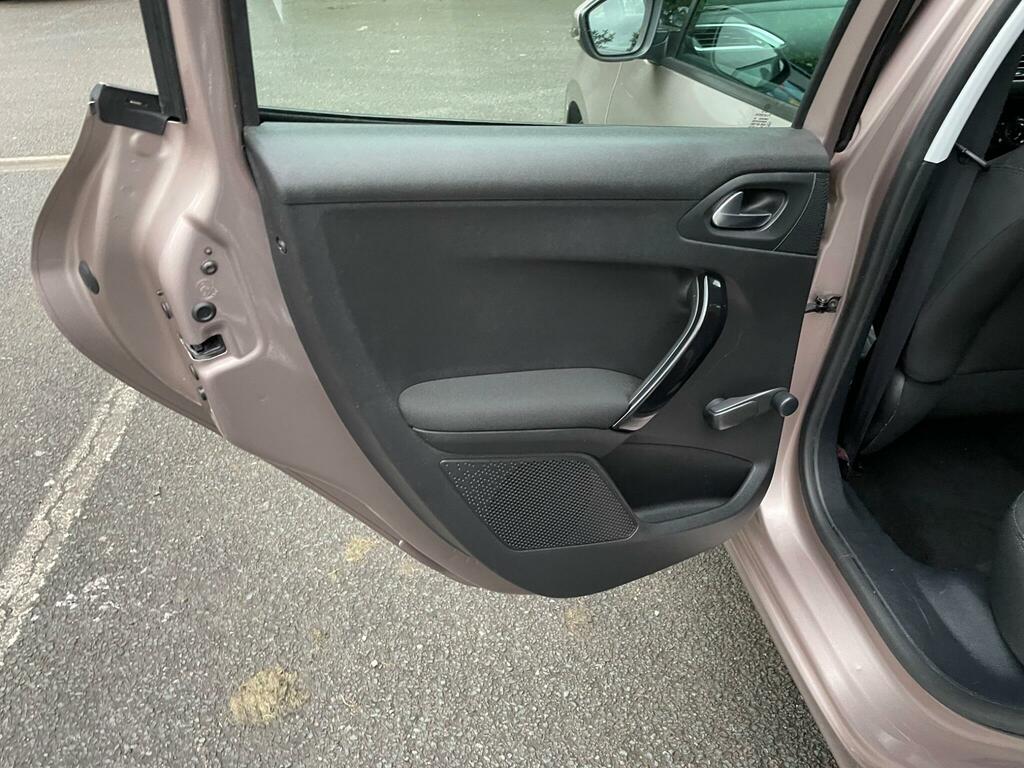 Peugeot 208 Active Grey #31