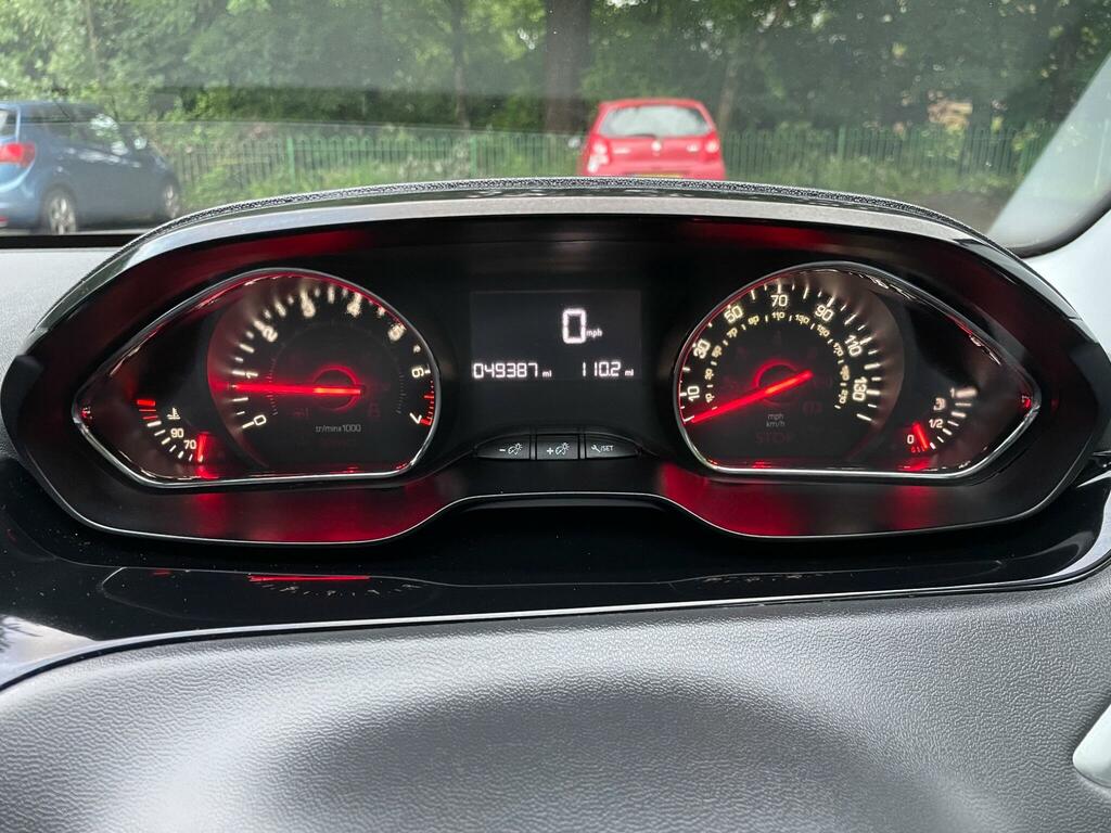 Peugeot 208 Active Grey #21
