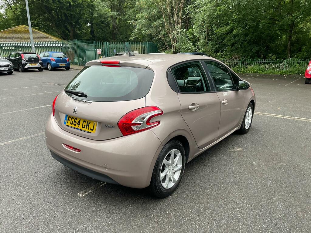 Peugeot 208 Active Grey #4