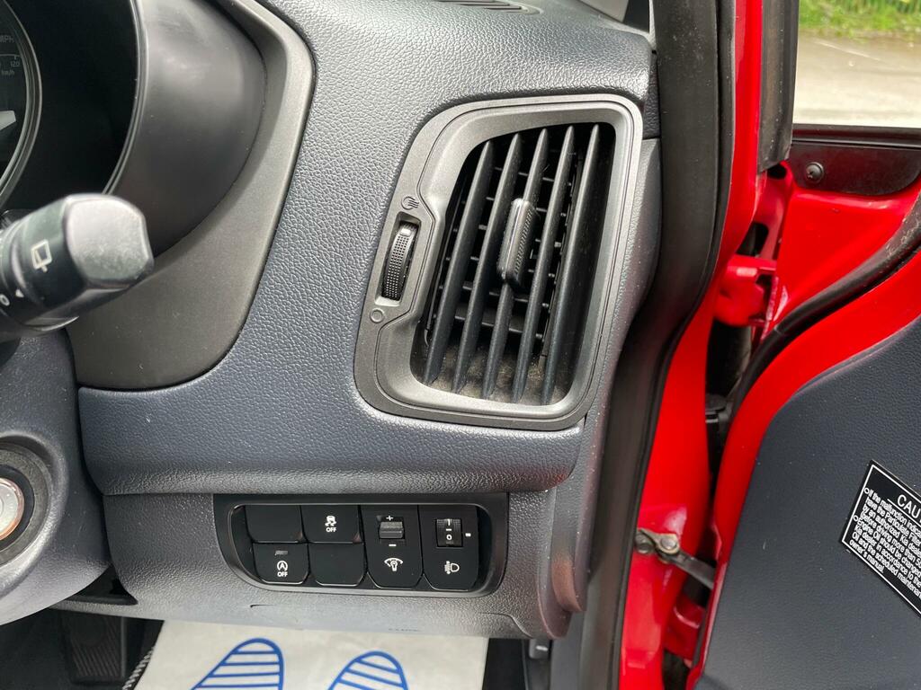 Kia RIO 2012 1.1 Crdi 2 Ecodynamics 74 Bhp Red #18