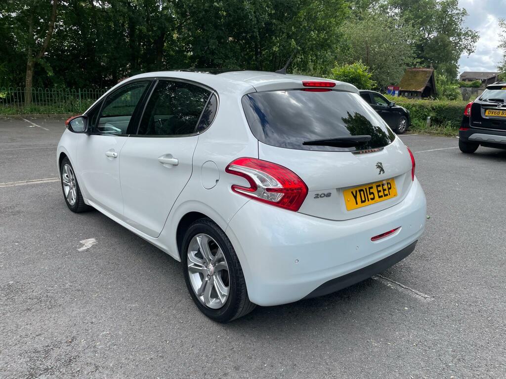 Peugeot 208 Roland Garros White #6