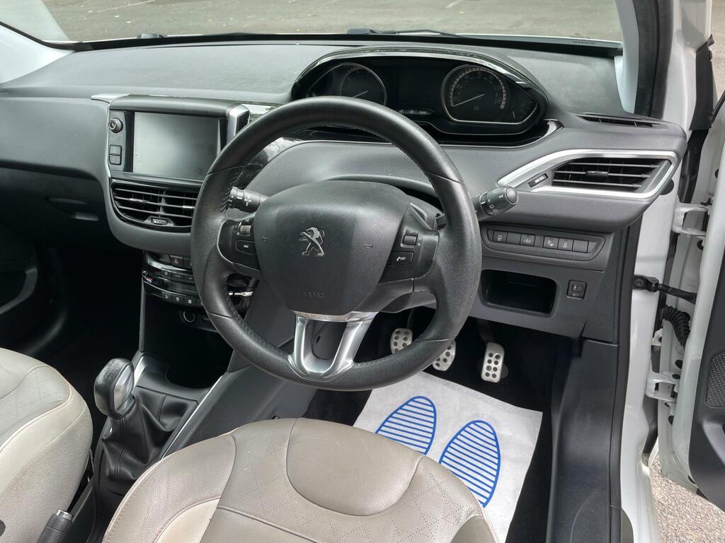 Peugeot 208 Active Grey #16