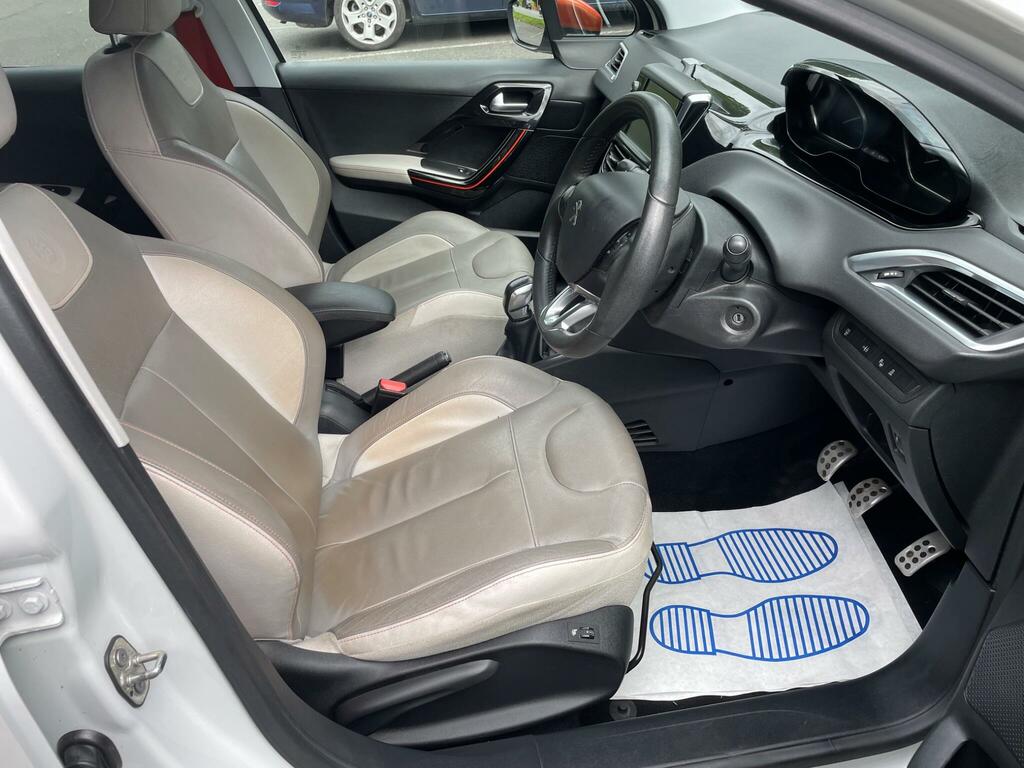 Peugeot 208 Active Grey #14