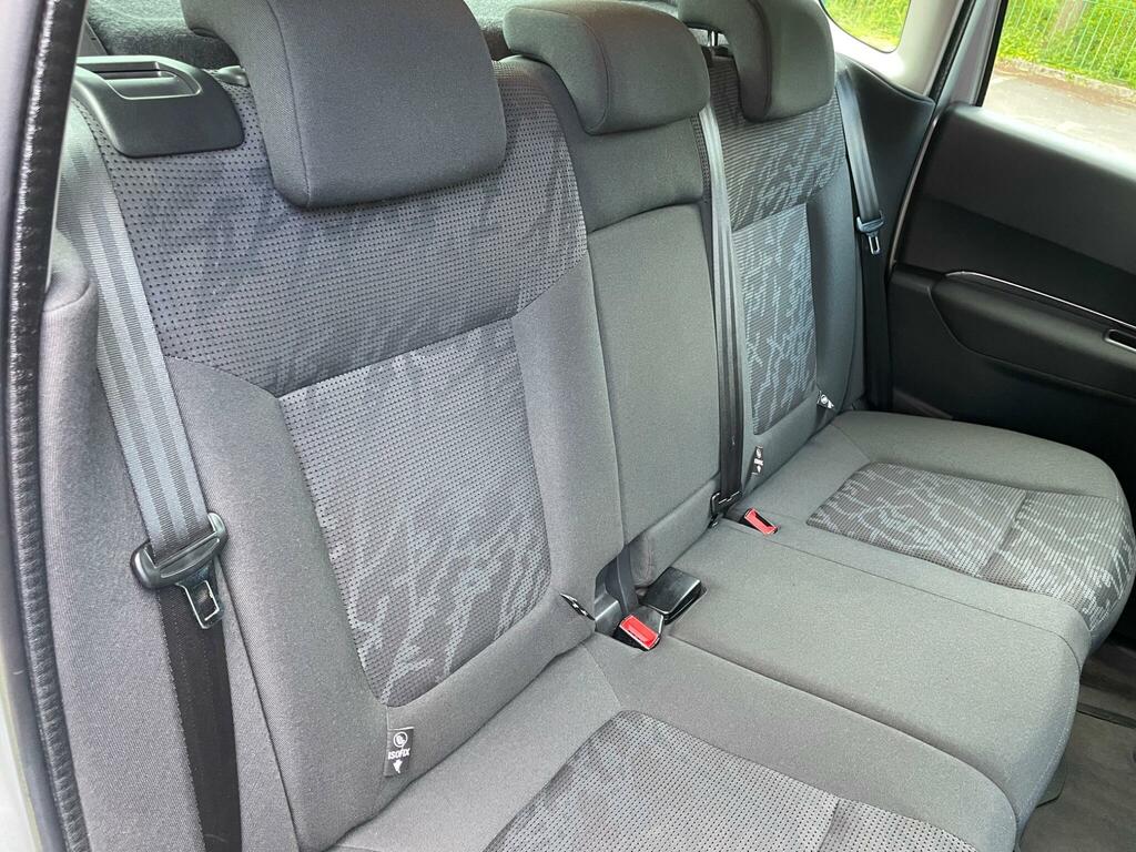 Peugeot 3008 E-hdi Active Grey #24