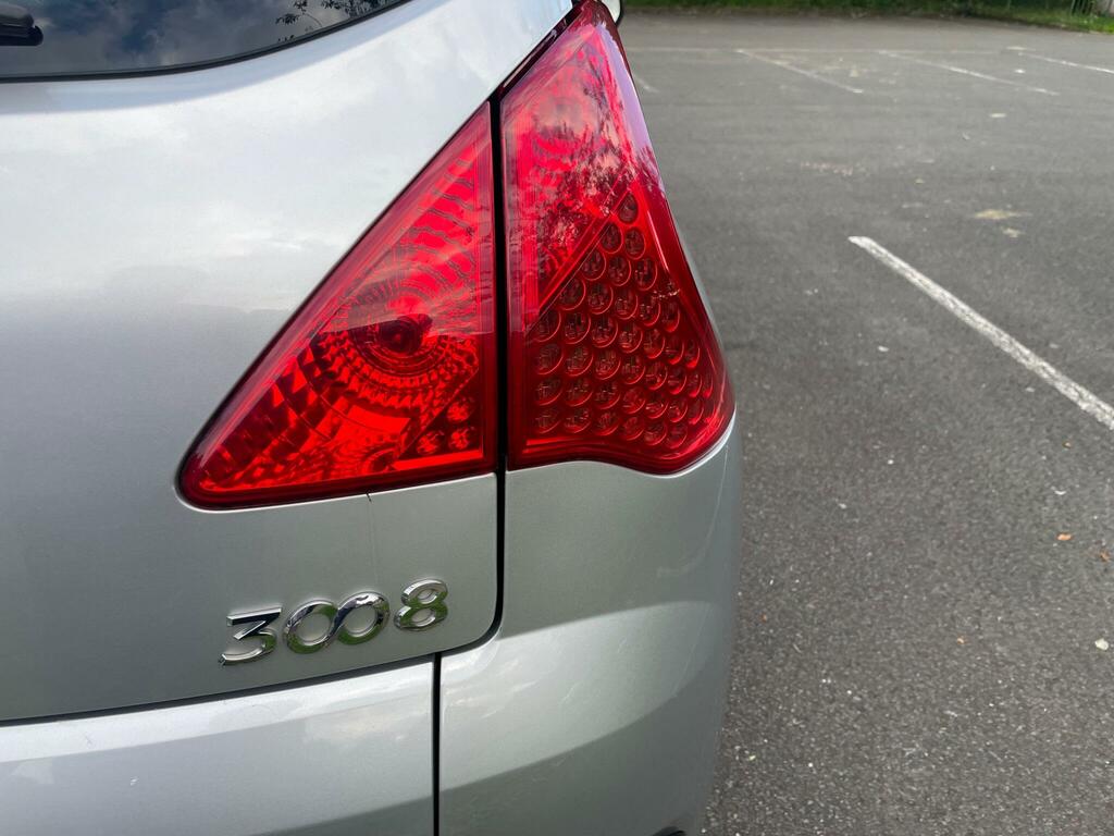 Peugeot 3008 E-hdi Active Grey #15