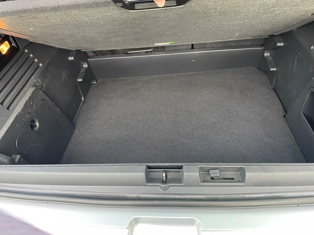 Peugeot 3008 E-hdi Active Grey #13