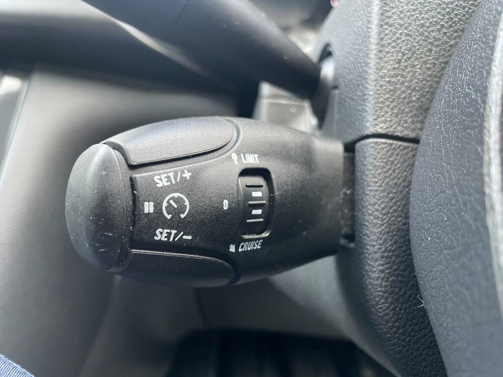 Peugeot 3008 E-hdi Active Grey #29