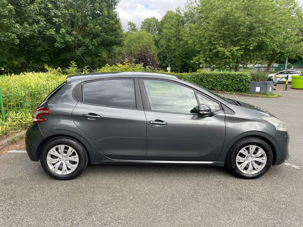 Peugeot 208 1.4 Hdi Active Blue #8