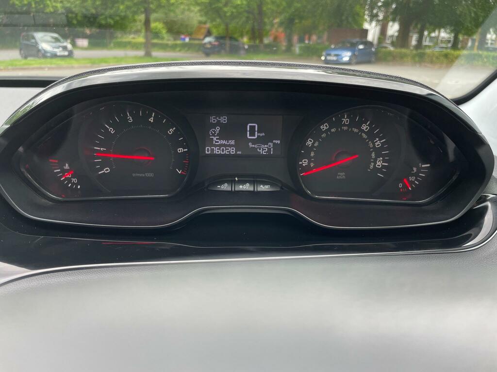 Peugeot 208 1.4 Hdi Active Blue #21