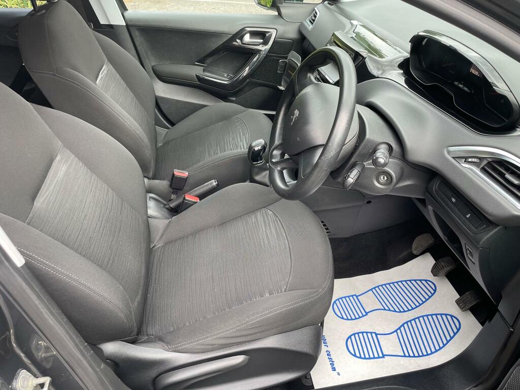 Peugeot 208 1.4 Hdi Active Blue #14