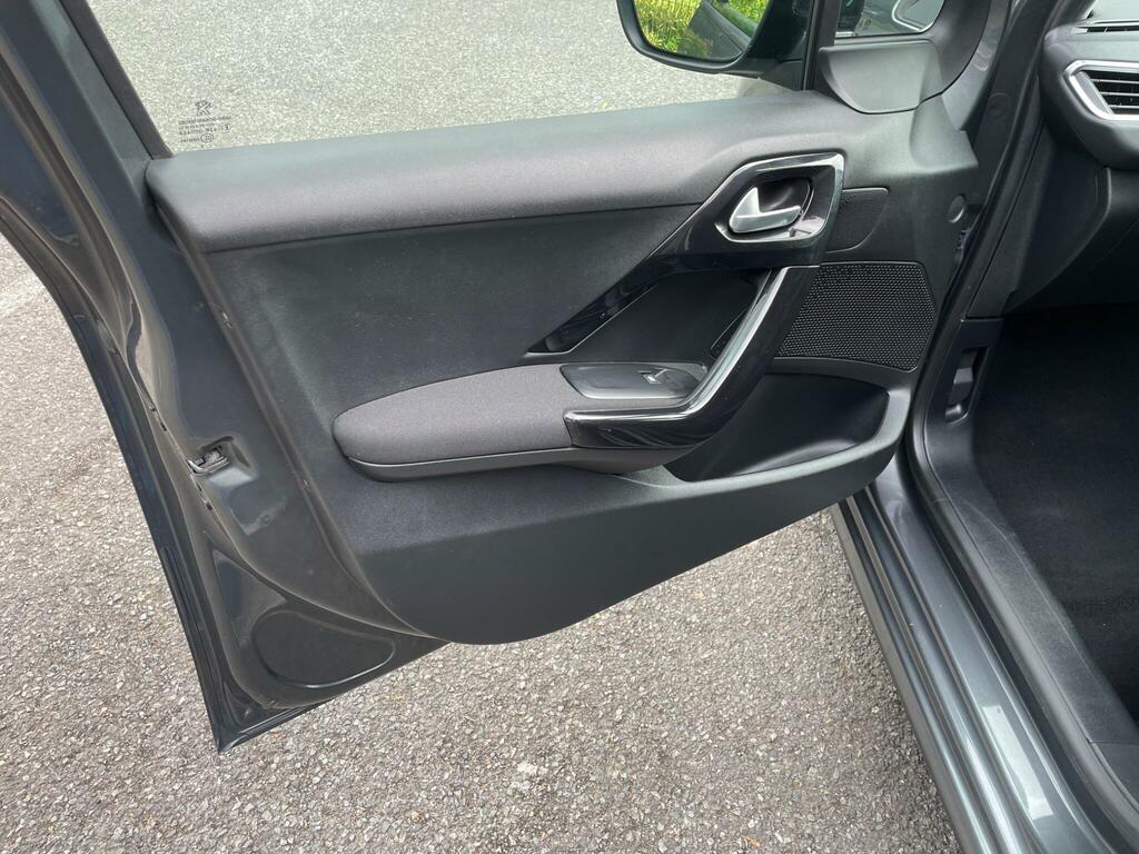 Peugeot 208 1.4 Hdi Active Blue #29
