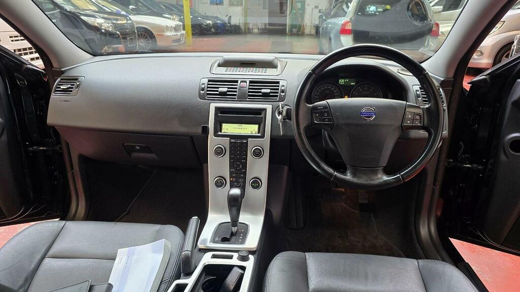 Volvo V50 2.0 Sunroof Low Ulez Free Black #2