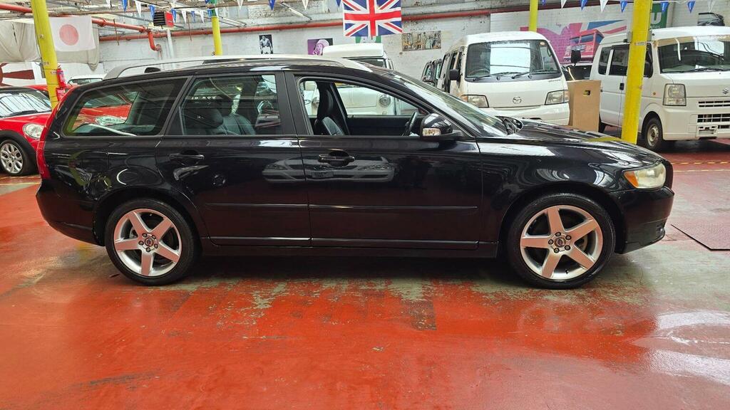 Volvo V50 Diesel Silver #24