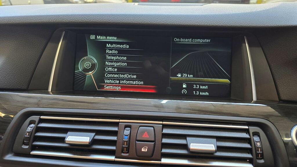 BMW 5 Series 3.0 530D M Sport White #7