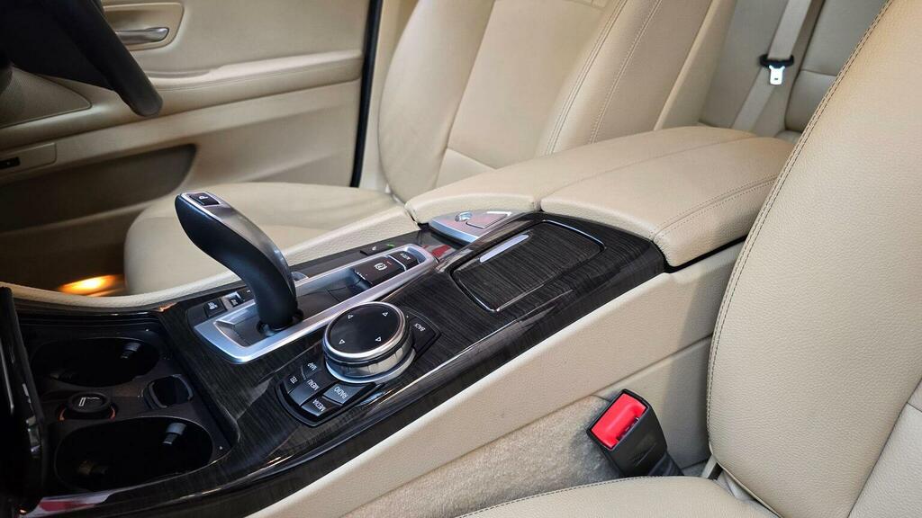 BMW 5 Series 3.0 530D M Sport White #21