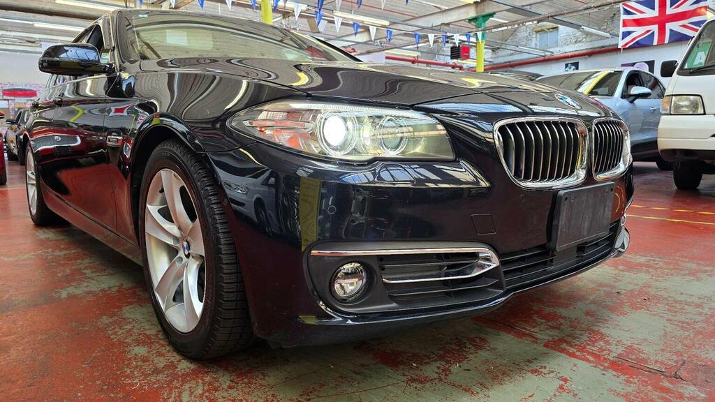 BMW 5 Series 3.0 530D M Sport White #39