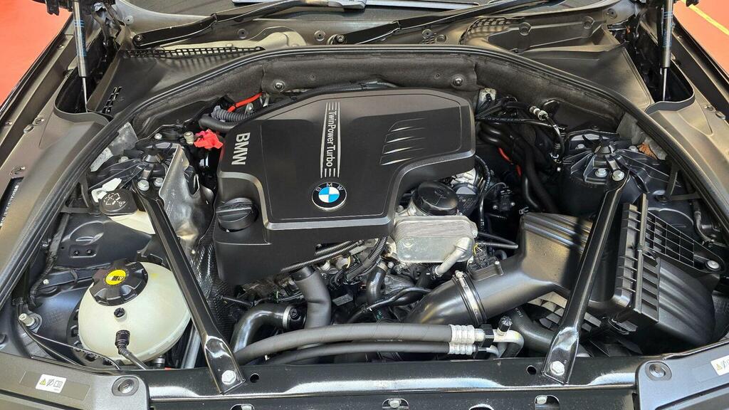 BMW 5 Series 3.0 530D M Sport White #52