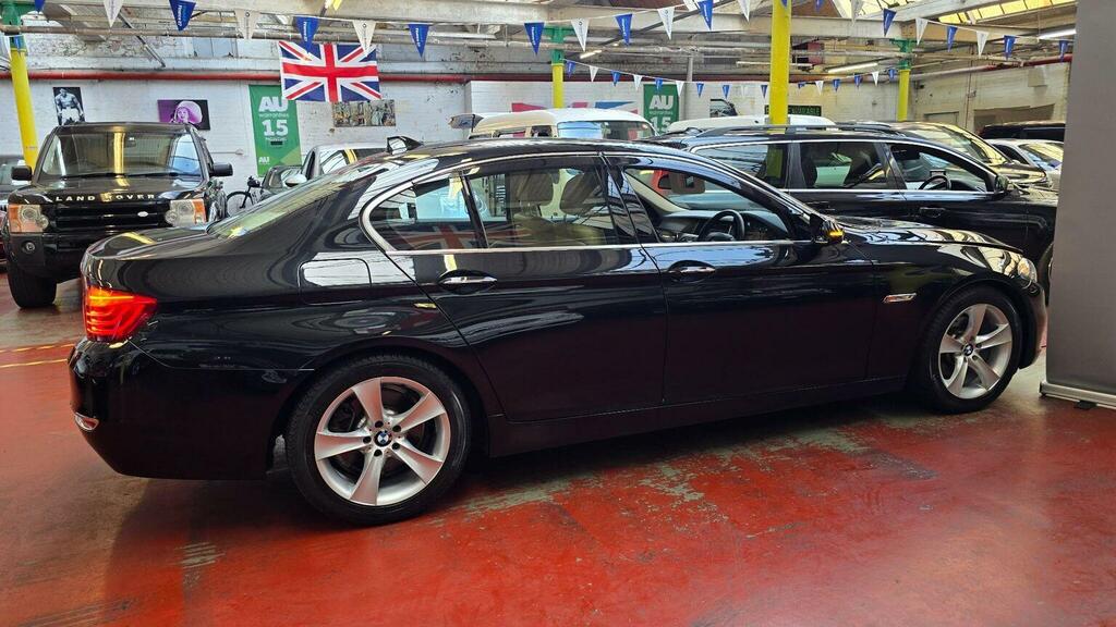 BMW 5 Series 3.0 530D M Sport White #42
