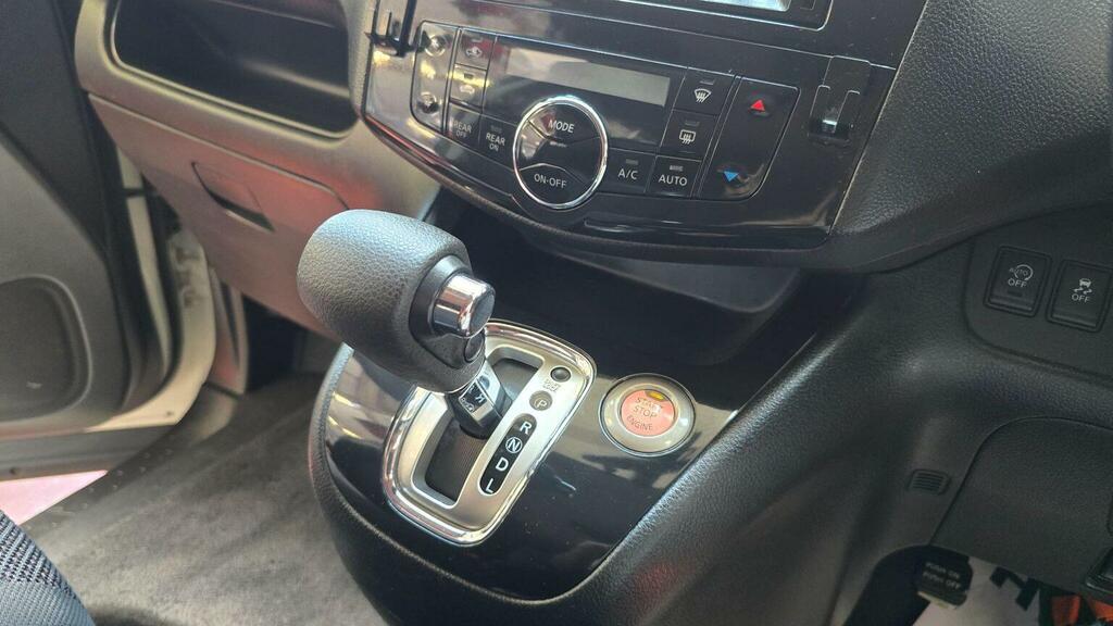 Nissan Serena Blue #7