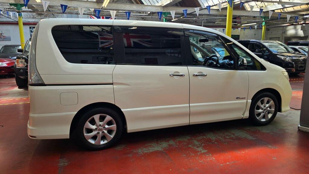 Nissan Serena Blue #23