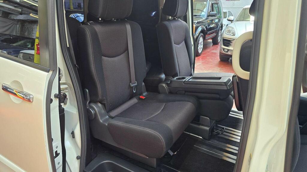 Nissan Serena Blue #6