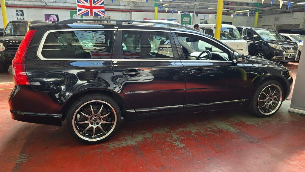 Volvo V70 2.0 D Se 136 Bhp Black #28