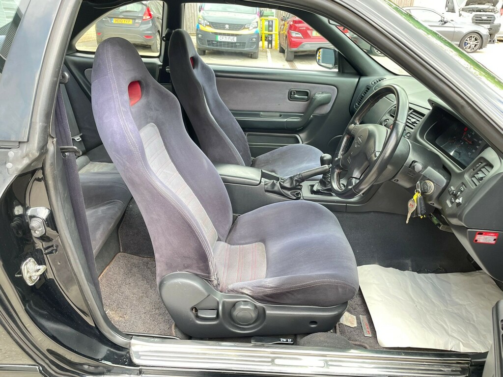 Nissan GT-R R33 V-spec Series Silver #61