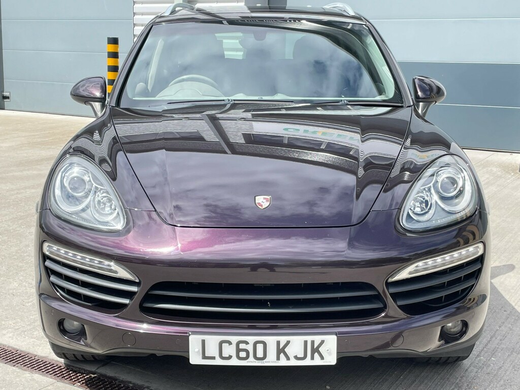 Porsche Cayenne 3.0 H V6 S Purple