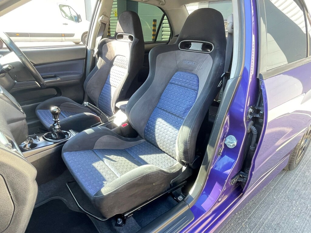 Mitsubishi Lancer Evolution VII - X Purple #65