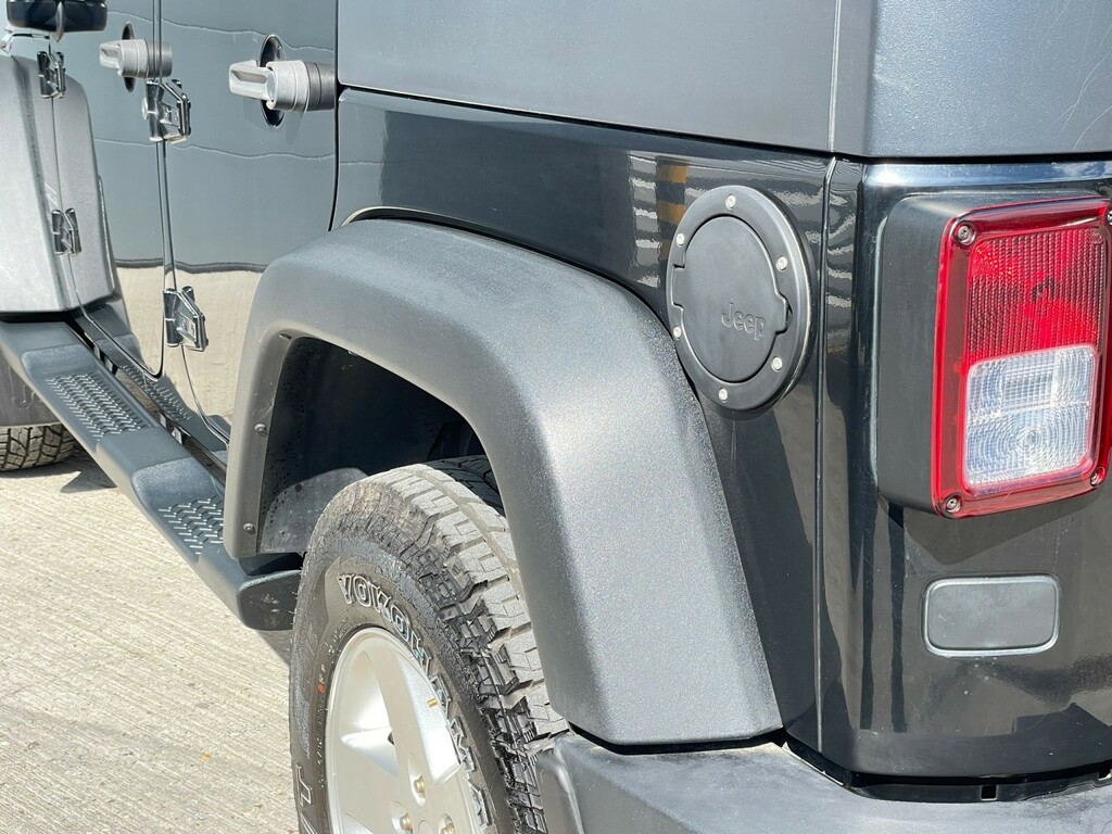 Jeep Wrangler Convertible White #18