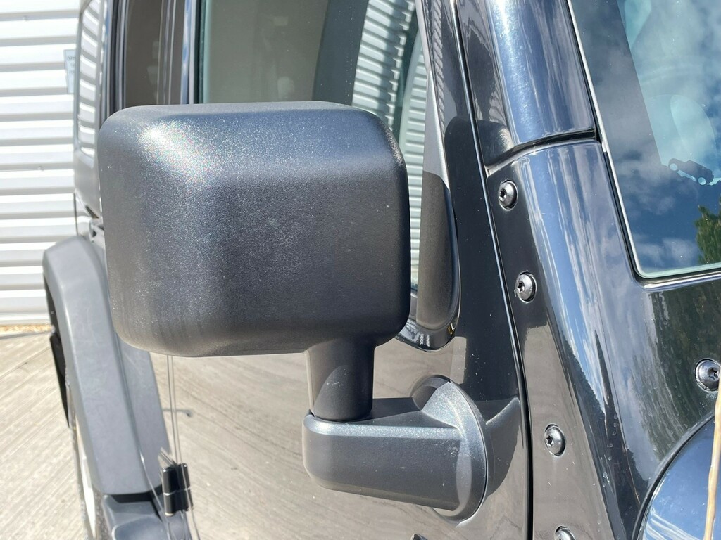 Jeep Wrangler 3.6 V6 Sahara Black #4