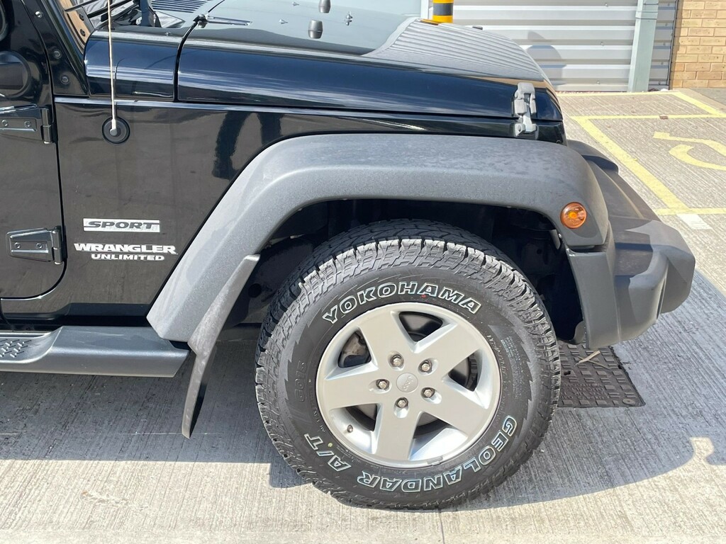 Jeep Wrangler Convertible White #11