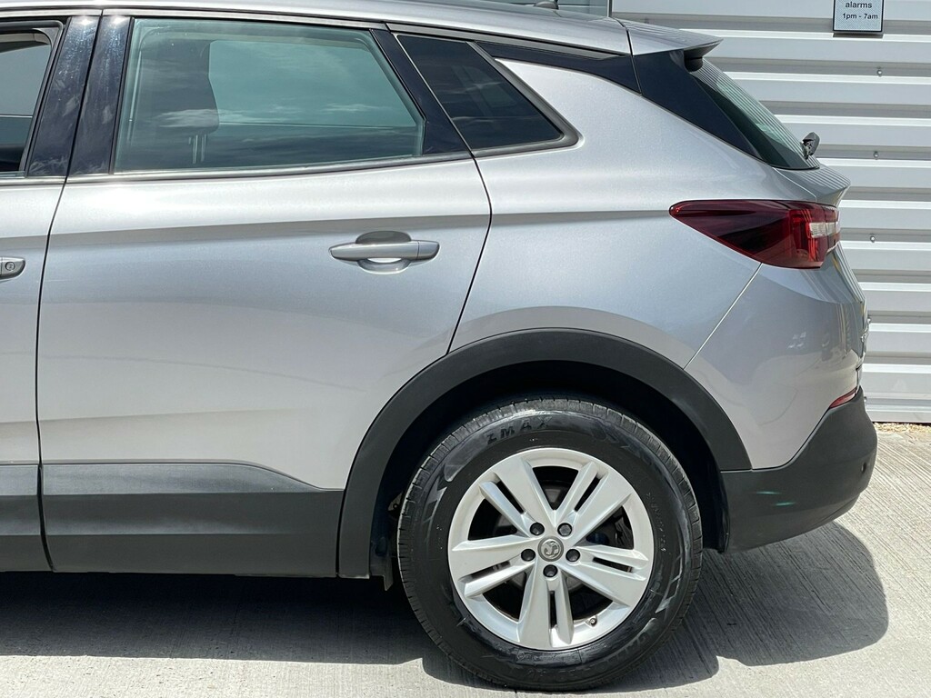 Vauxhall Grandland X 1.2 Turbo Se Grey #6