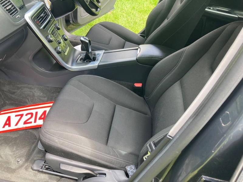 Volvo V60 2.4 D4 Lux Grey #80