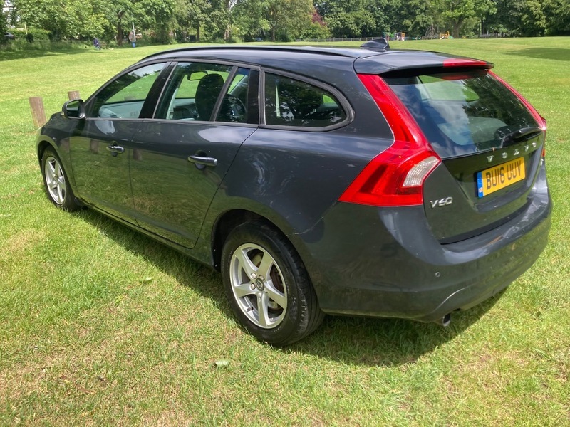Volvo V60 2.4 D4 Lux Grey #34